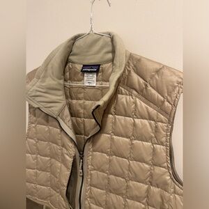 Like New Men’s Brown Patagonia Vest Size Large